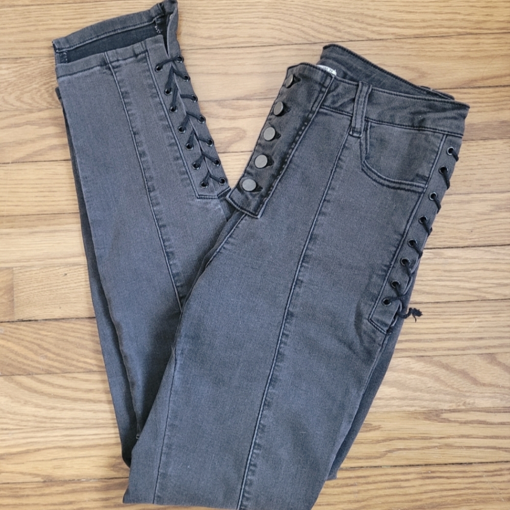 Dex Women's Black High Rise Jeans Size 28